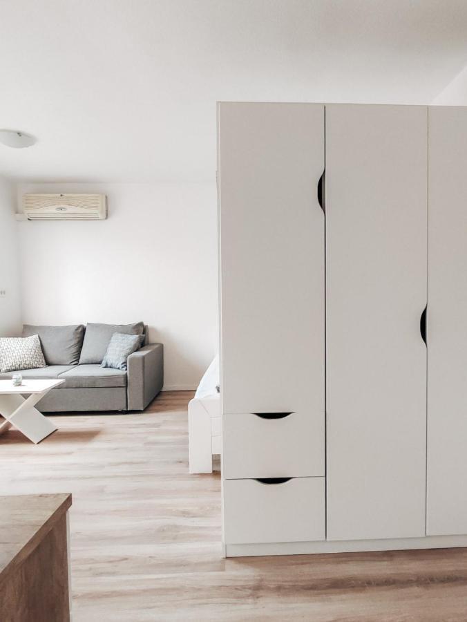 Studio Apartment Sanya Любляна Екстериор снимка